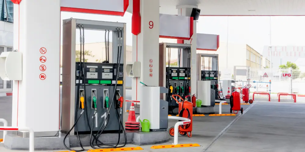 Find the best Petroleum retail services in UK UAE USA